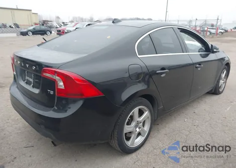 2012 Volvo S60 T5 from USA, damaged, VIN YV1622FS3C2120905